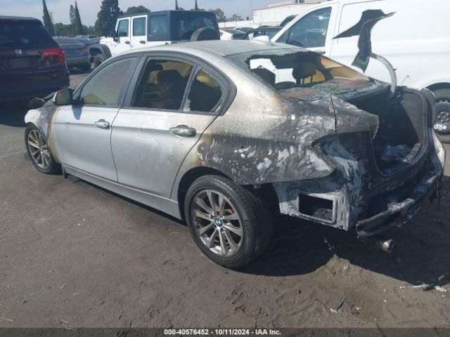 Photo 2 VIN: WBA8E1G32HNU15441 - BMW 320I 