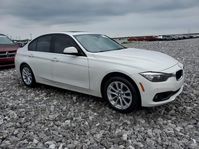 Photo 3 VIN: WBA8E1G34HNU18602 - BMW 320 I 