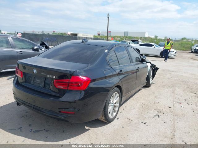 Photo 3 VIN: WBA8E1G35HNU15739 - BMW 320 