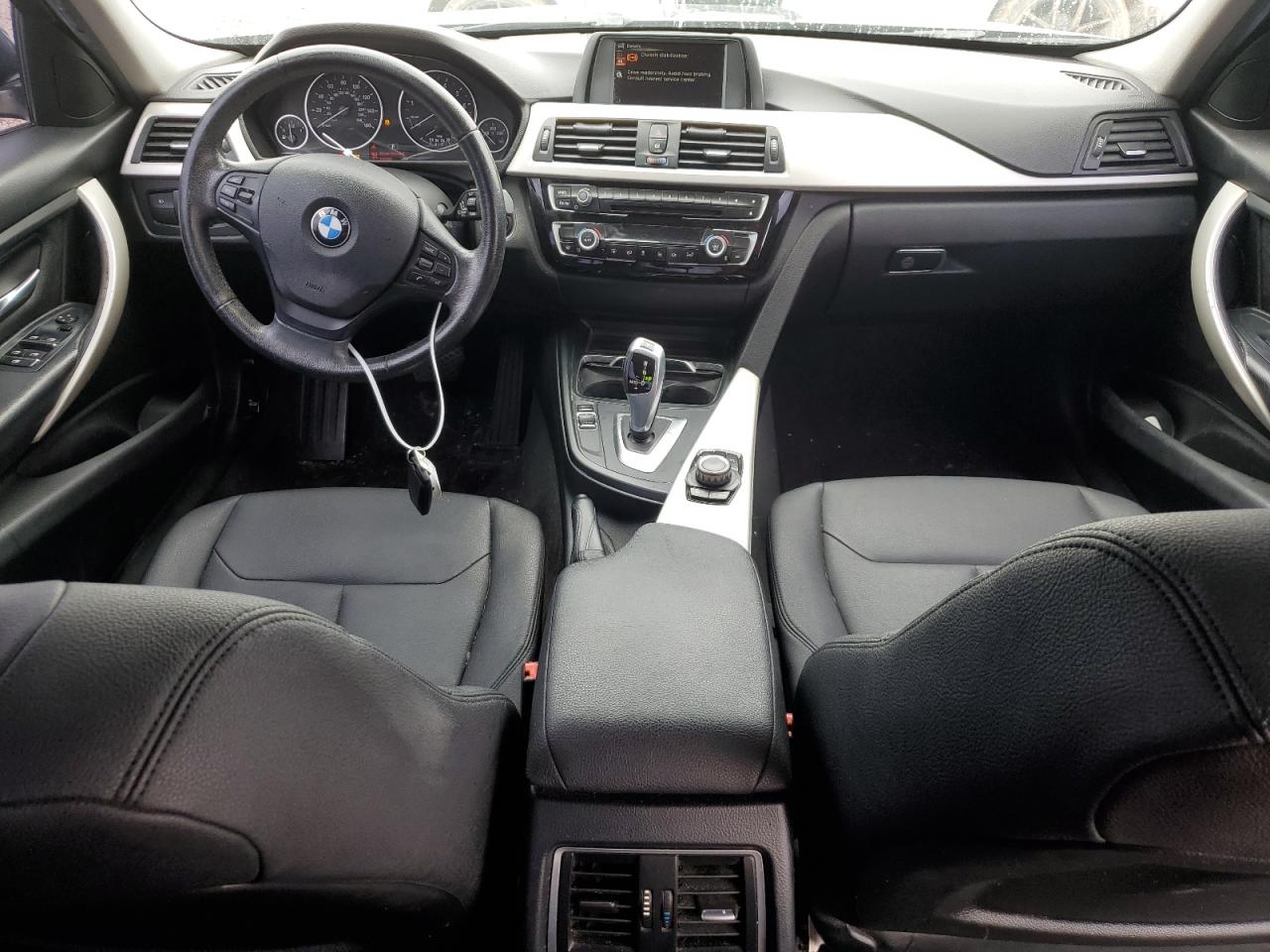 Photo 7 VIN: WBA8E1G35HNU18754 - BMW 3ER 