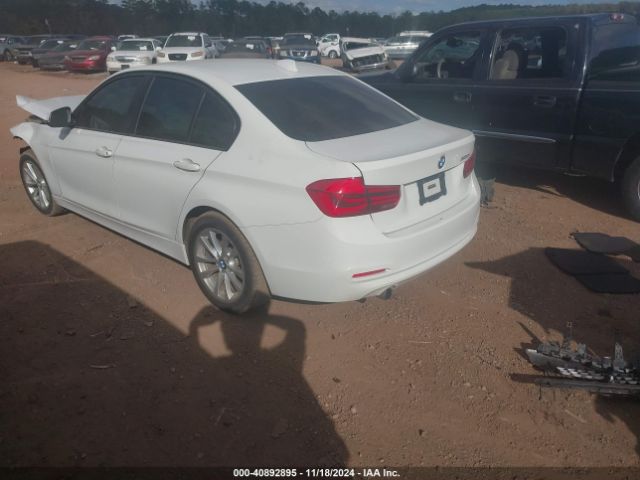 Photo 2 VIN: WBA8E1G37HNU15855 - BMW 320I 