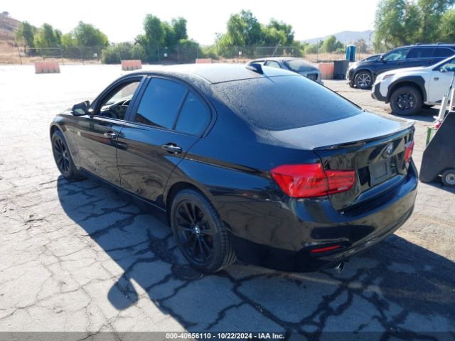 Photo 2 VIN: WBA8E1G38HNU18246 - BMW 320I 