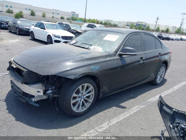 Photo 1 VIN: WBA8E1G3XHNU16515 - BMW 320I 