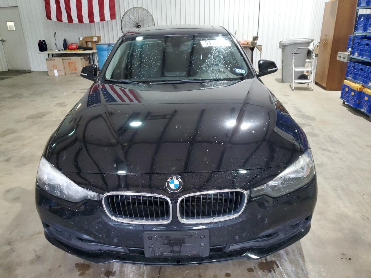 Photo 4 VIN: WBA8E1G50GNT36446 - BMW 3ER 