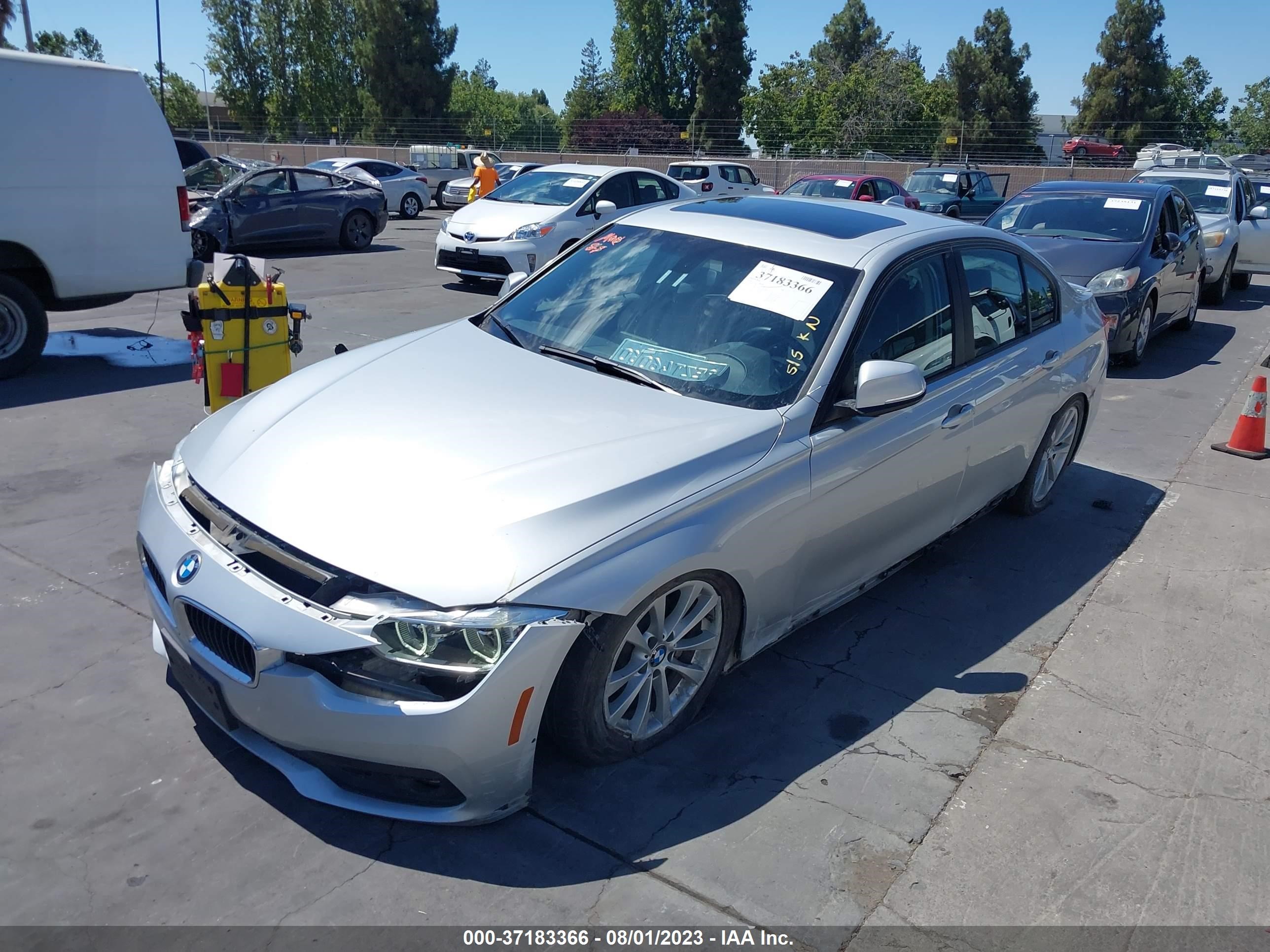 Photo 1 VIN: WBA8E1G50JNU91599 - BMW 3ER 