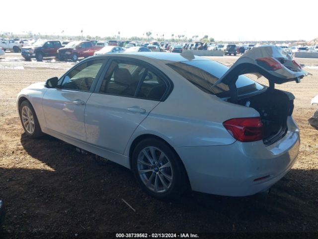 Photo 2 VIN: WBA8E1G51GNT33779 - BMW 320I 