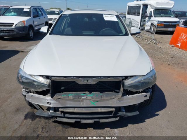 Photo 5 VIN: WBA8E1G51HNU14010 - BMW 320I 