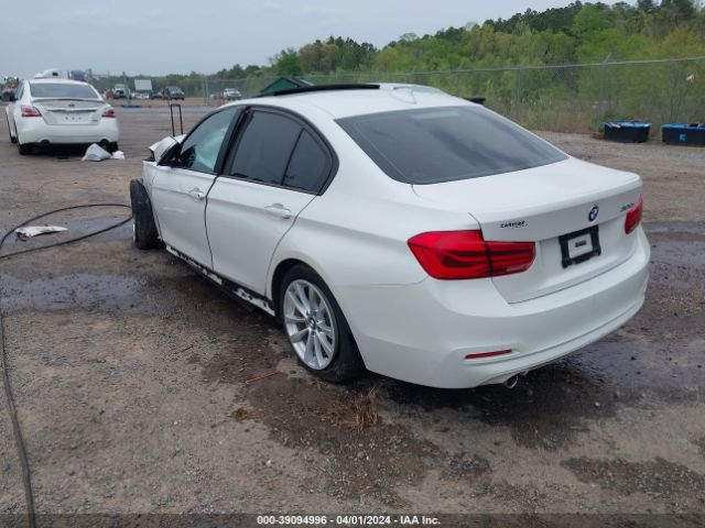 Photo 2 VIN: WBA8E1G51HNU14959 - BMW 320I 