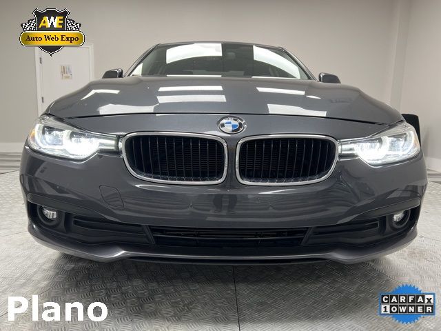 Photo 1 VIN: WBA8E1G51JNU93698 - BMW 3 SERIES 