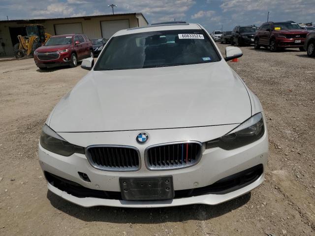 Photo 4 VIN: WBA8E1G52GNT99130 - BMW 3 SERIES 