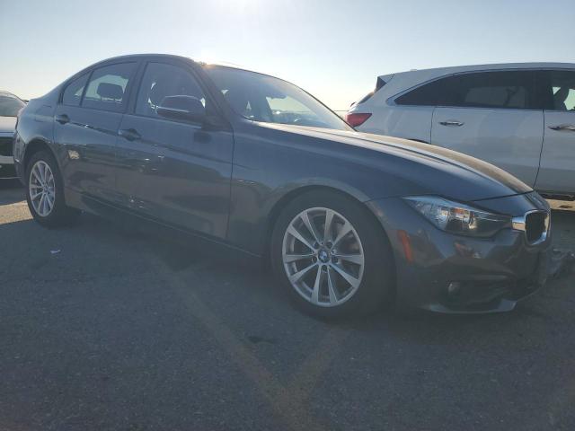 Photo 3 VIN: WBA8E1G52GNU12071 - BMW 320 I 