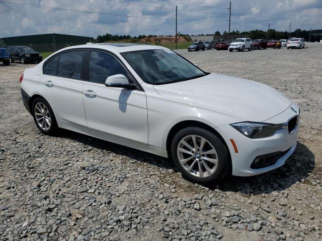 Photo 3 VIN: WBA8E1G53GNT36327 - BMW 320 I 