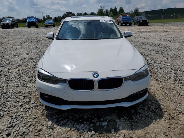 Photo 4 VIN: WBA8E1G53GNT36327 - BMW 320 I 