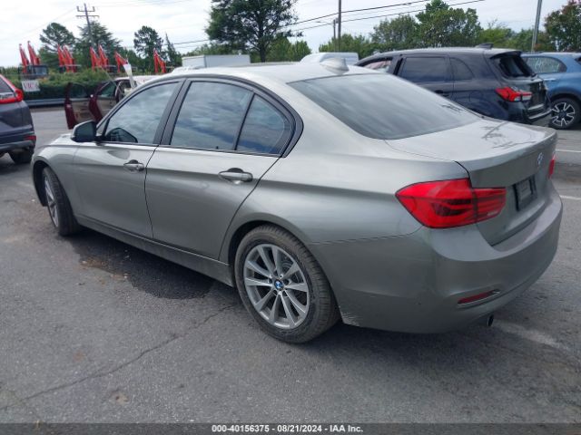 Photo 2 VIN: WBA8E1G53JNU92035 - BMW 320I 