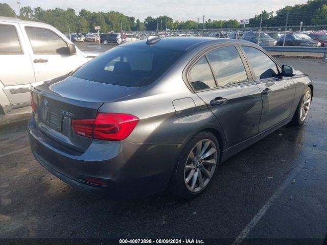 Photo 3 VIN: WBA8E1G54GNT35719 - BMW 320I 