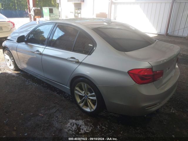 Photo 2 VIN: WBA8E1G54GNT37552 - BMW 320I 