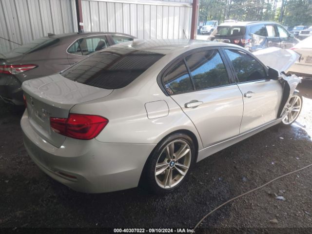 Photo 3 VIN: WBA8E1G54GNT37552 - BMW 320I 