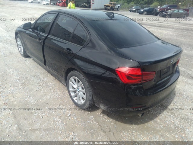 Photo 2 VIN: WBA8E1G54GNT99775 - BMW 3 