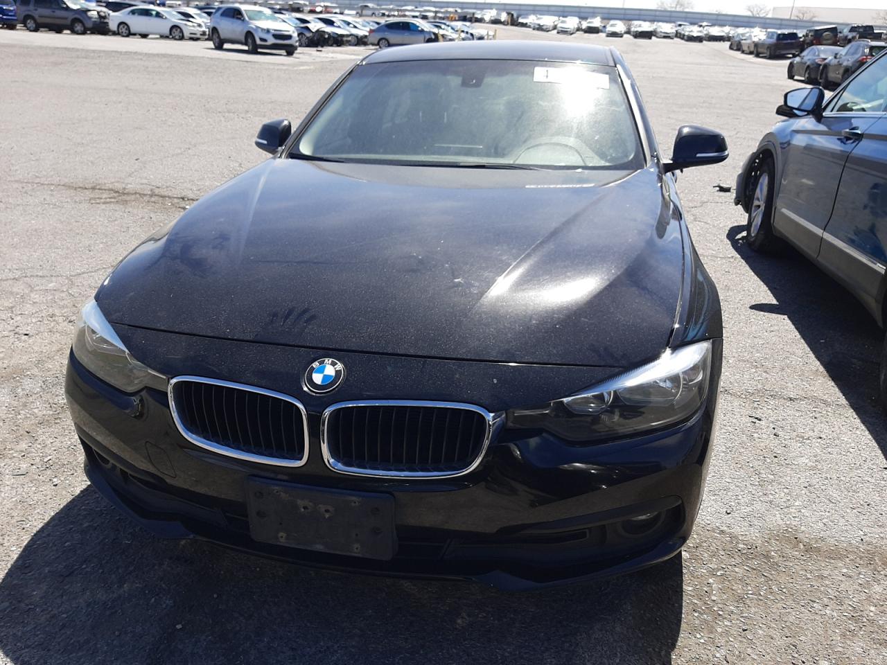 Photo 4 VIN: WBA8E1G54HNU13076 - BMW 3ER 