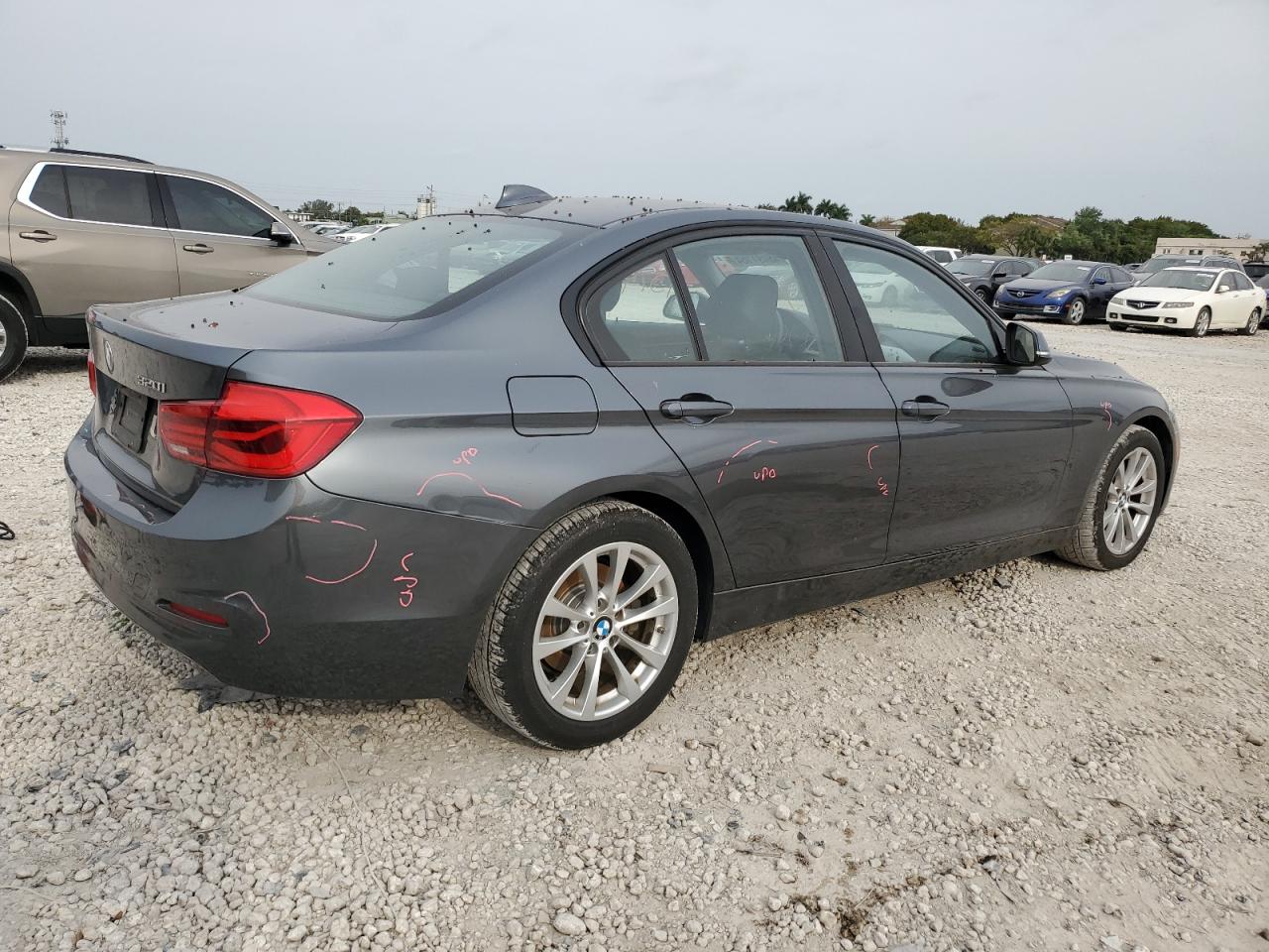 Photo 2 VIN: WBA8E1G55HNU12616 - BMW 3 SERIES 