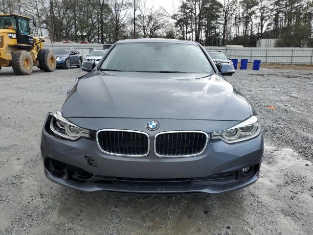 Photo 4 VIN: WBA8E1G55JNU92795 - BMW 3 SERIES 