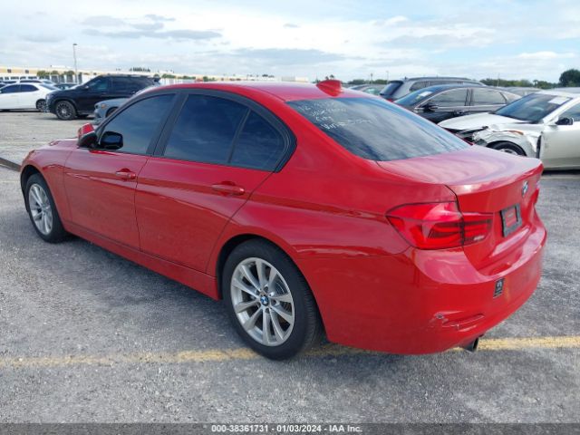 Photo 2 VIN: WBA8E1G56HNU15394 - BMW 320I 