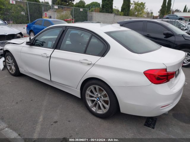 Photo 2 VIN: WBA8E1G58GNU10924 - BMW 320I 