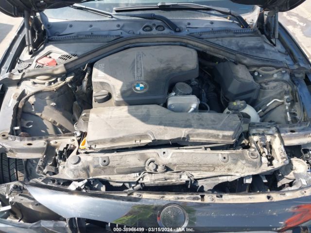 Photo 9 VIN: WBA8E1G59GNT36963 - BMW 320I 