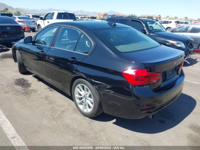 Photo 2 VIN: WBA8E1G59HNU13039 - BMW 320I 