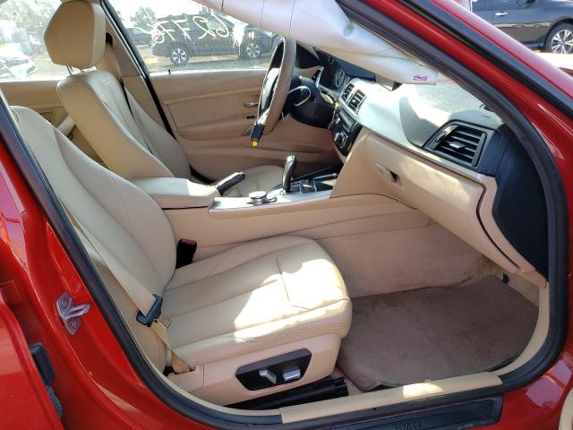 Photo 4 VIN: WBA8E1G5XGNT34042 - BMW 320I 