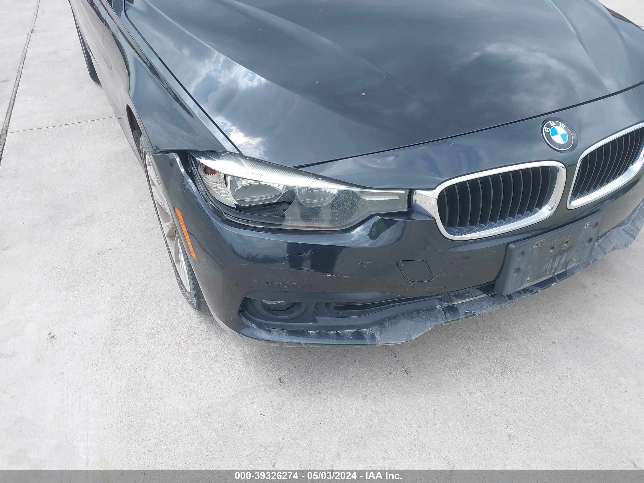 Photo 5 VIN: WBA8E1G5XGNT99666 - BMW 3ER 