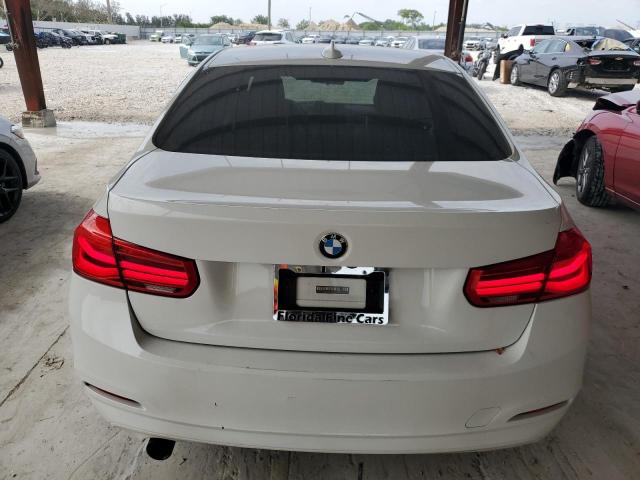 Photo 5 VIN: WBA8E1G5XJNU90685 - BMW 320 I 