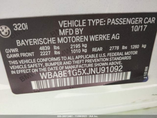 Photo 8 VIN: WBA8E1G5XJNU91092 - BMW 320I 