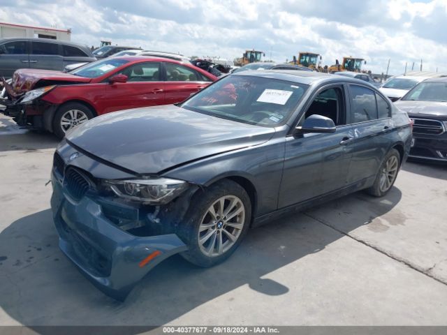 Photo 1 VIN: WBA8E1G5XJNU92808 - BMW 320I 