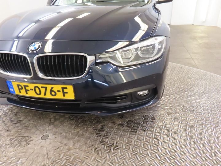 Photo 16 VIN: WBA8E31000A055219 - BMW 3 SERIE SEDAN 