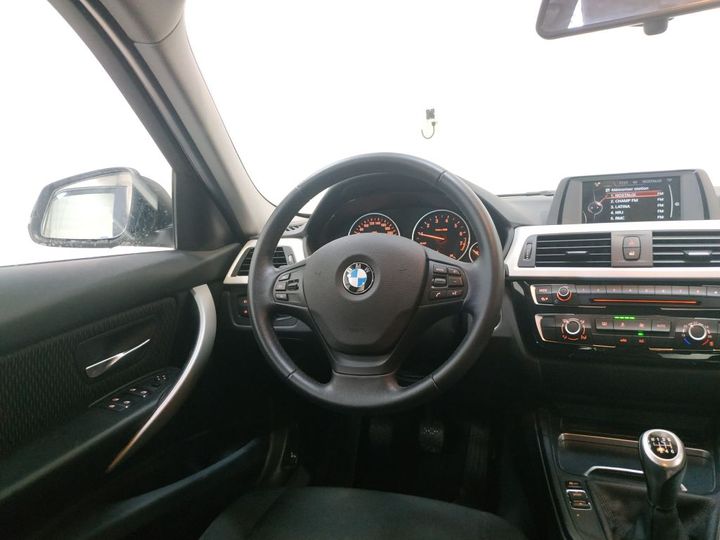 Photo 16 VIN: WBA8E31000K495757 - BMW SERIE 3 