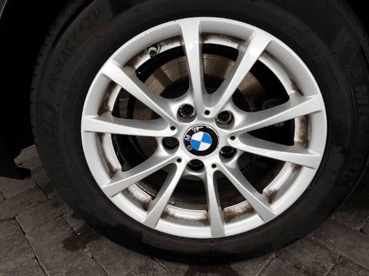 Photo 10 VIN: WBA8E31030K496739 - BMW 3 SERIE SEDAN 