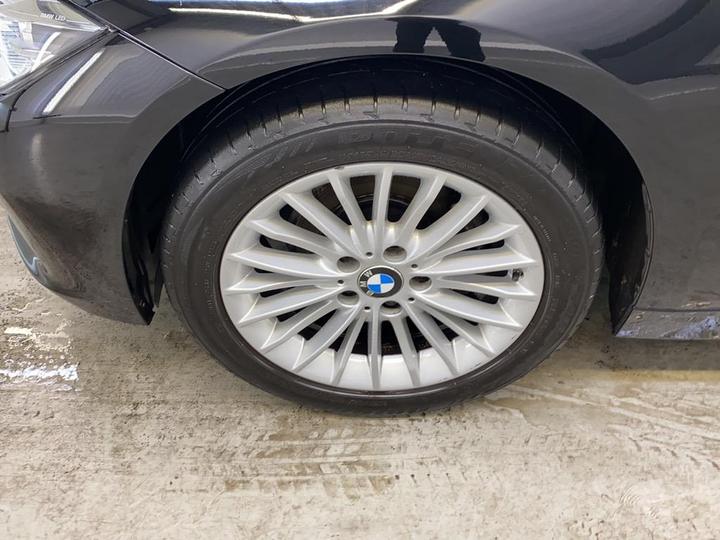 Photo 12 VIN: WBA8E31030K496806 - BMW 318 