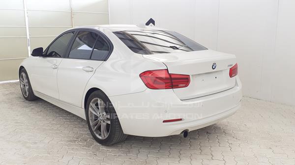 Photo 6 VIN: WBA8E3104GK493133 - BMW 318I 