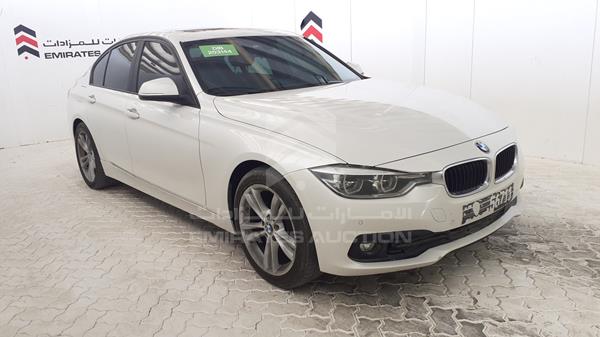 Photo 9 VIN: WBA8E3104GK493133 - BMW 318I 