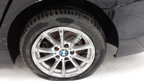 Photo 33 VIN: WBA8E3105GK491522 - BMW 318I 