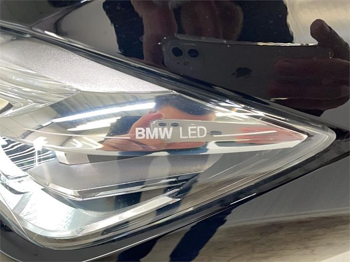 Photo 17 VIN: WBA8E31070A055492 - BMW 318 