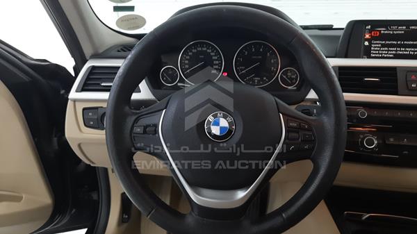 Photo 12 VIN: WBA8E3108HK792514 - BMW 318I 