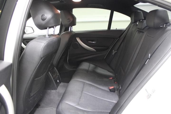 Photo 7 VIN: WBA8E31090K493747 - BMW 3 SERIES SALOON 