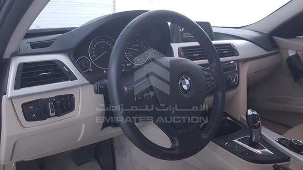 Photo 11 VIN: WBA8E310XGK491287 - BMW 318 