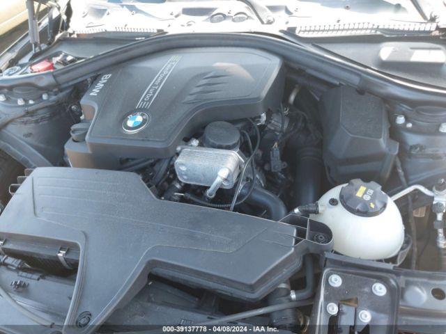 Photo 9 VIN: WBA8E3C59GK500991 - BMW 328I 