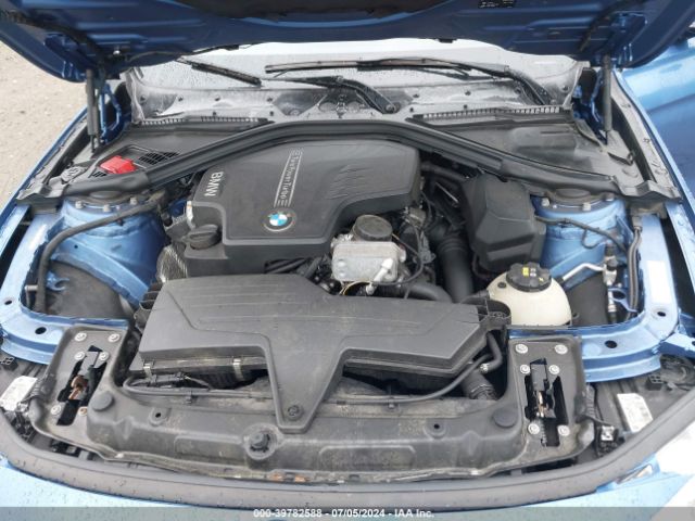 Photo 9 VIN: WBA8E3G50GNT75100 - BMW 328I 