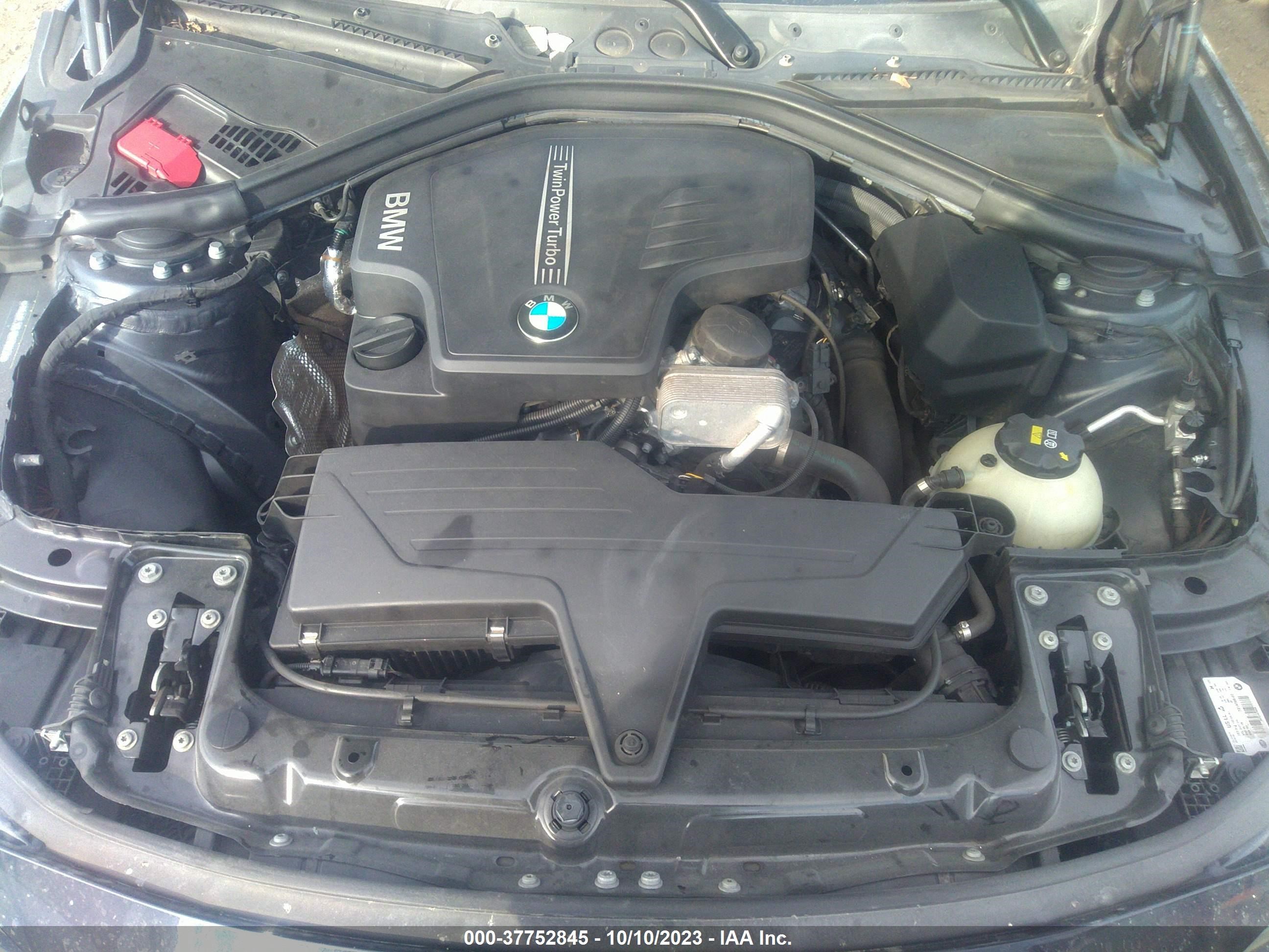 Photo 9 VIN: WBA8E3G51GNT80838 - BMW 3ER 