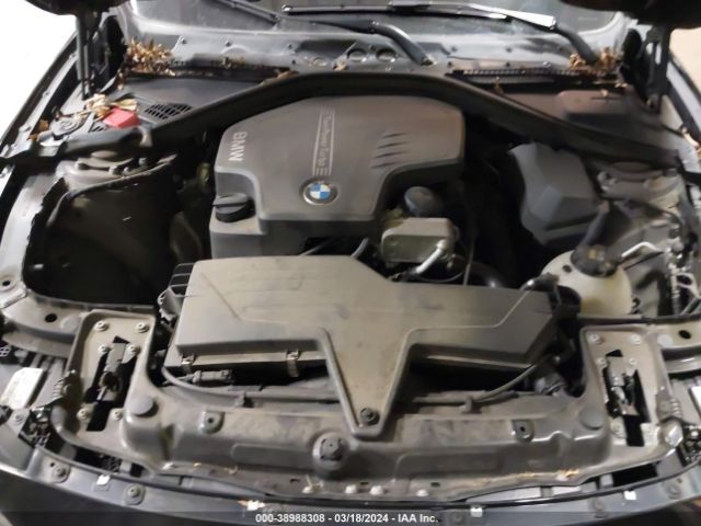 Photo 9 VIN: WBA8E3G51GNU00439 - BMW 328I 