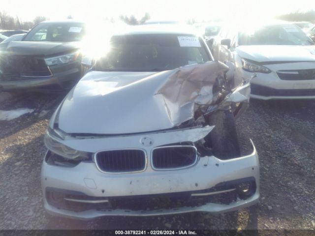 Photo 5 VIN: WBA8E3G54GNT26434 - BMW 328I 